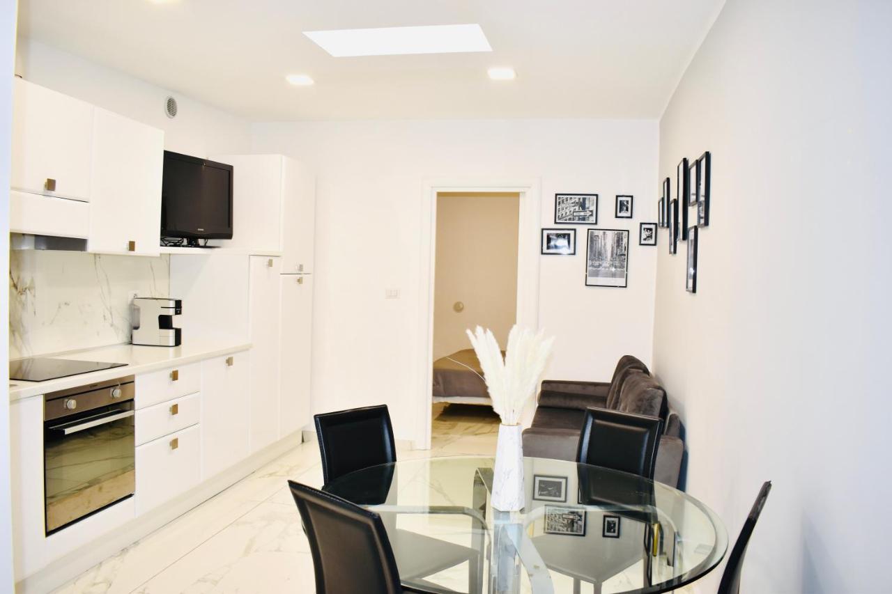 Chic House Apartment Bari Exterior photo